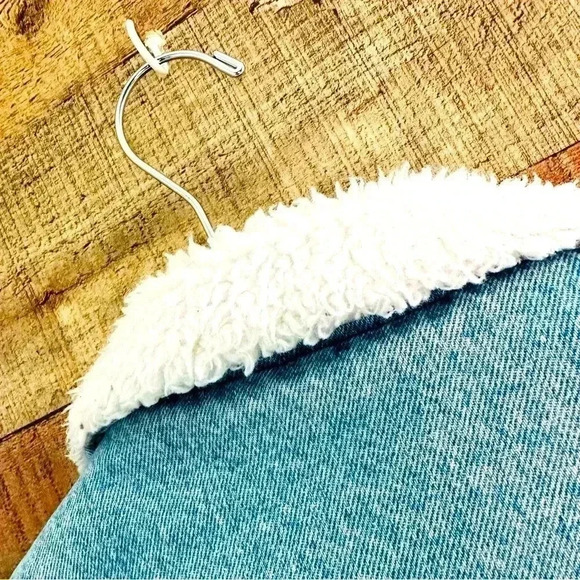 Vintage Unisex Levi’s Sherpa Jacket Raw Denim W Harley Davidson Patch - Picture 9 of 12